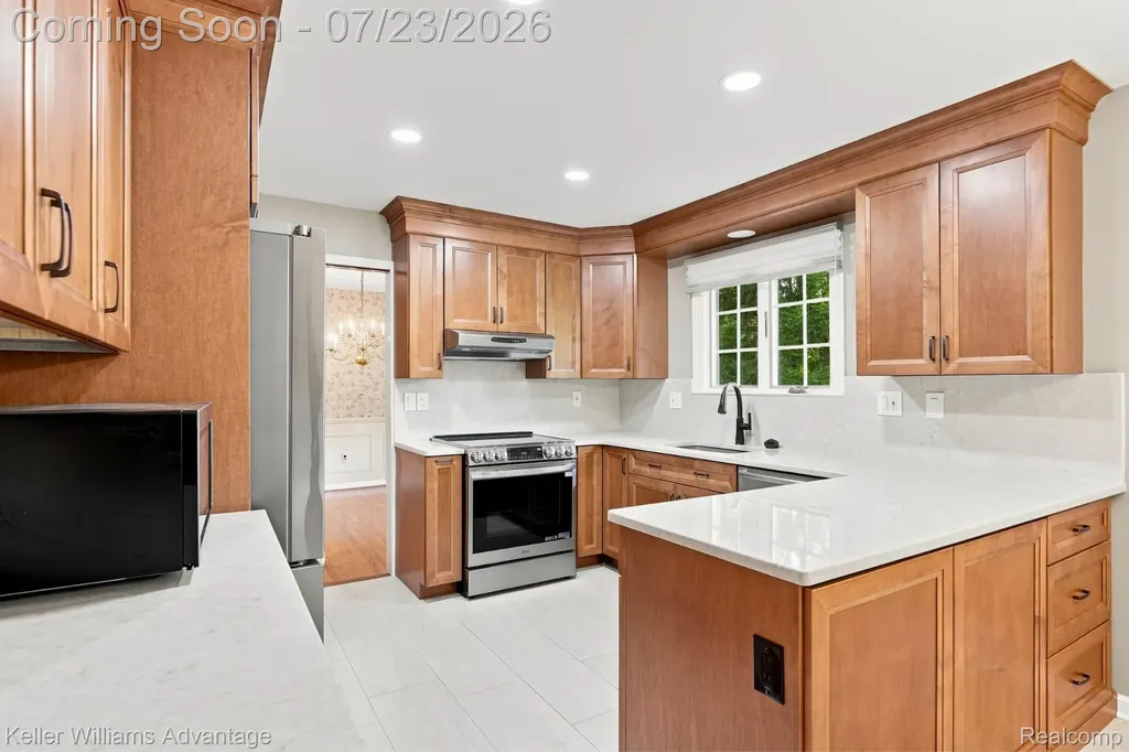15765 Portis Road Northville Township MI 48168