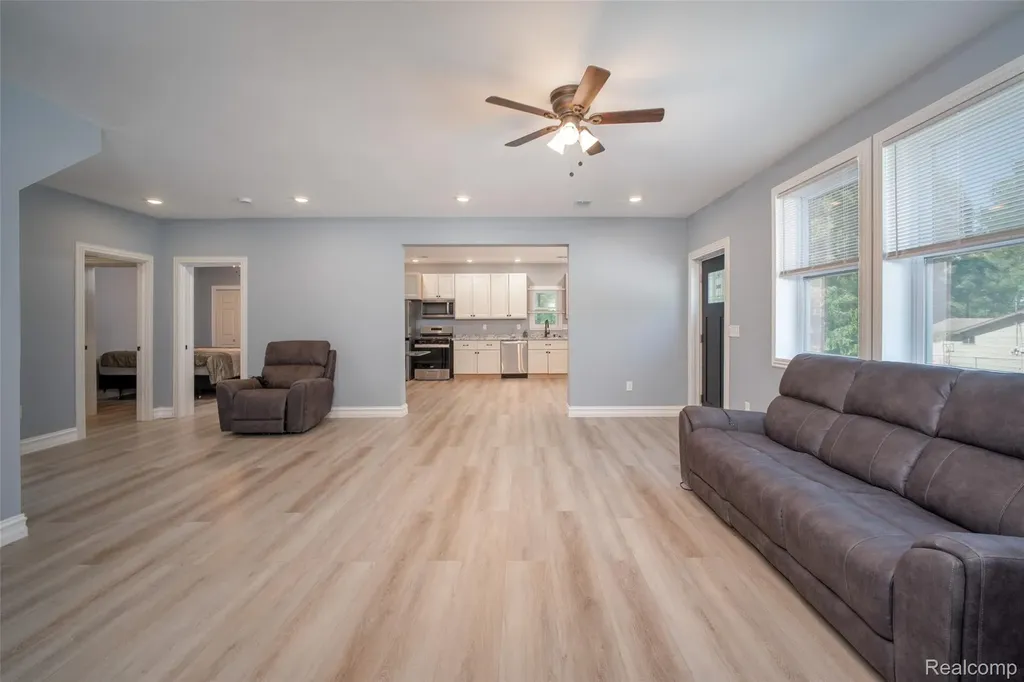 206 Joliet Avenue Roscommon Township MI 48629