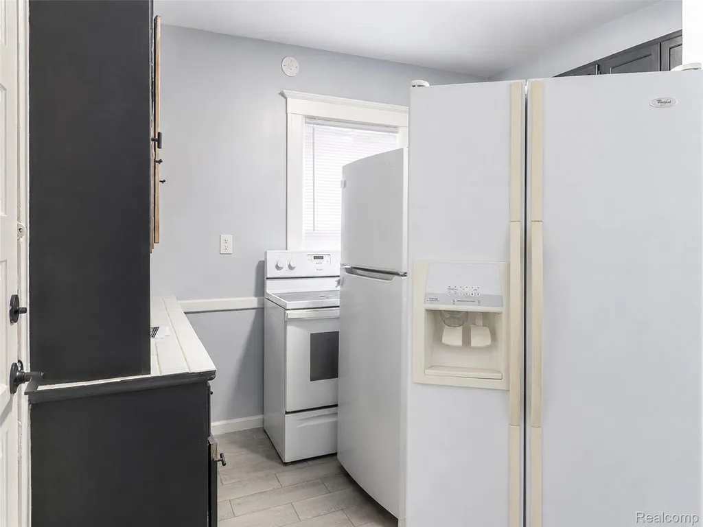 4357 W Philadelphia Street Detroit City MI 48204