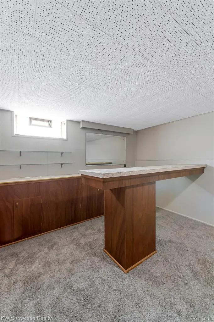 9370 Gillman Street Livonia City MI 48150
