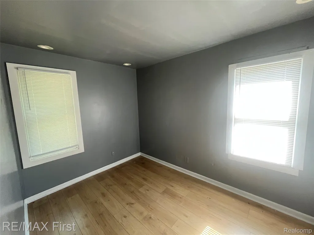 14903 Mapleridge Street Detroit City MI 48205