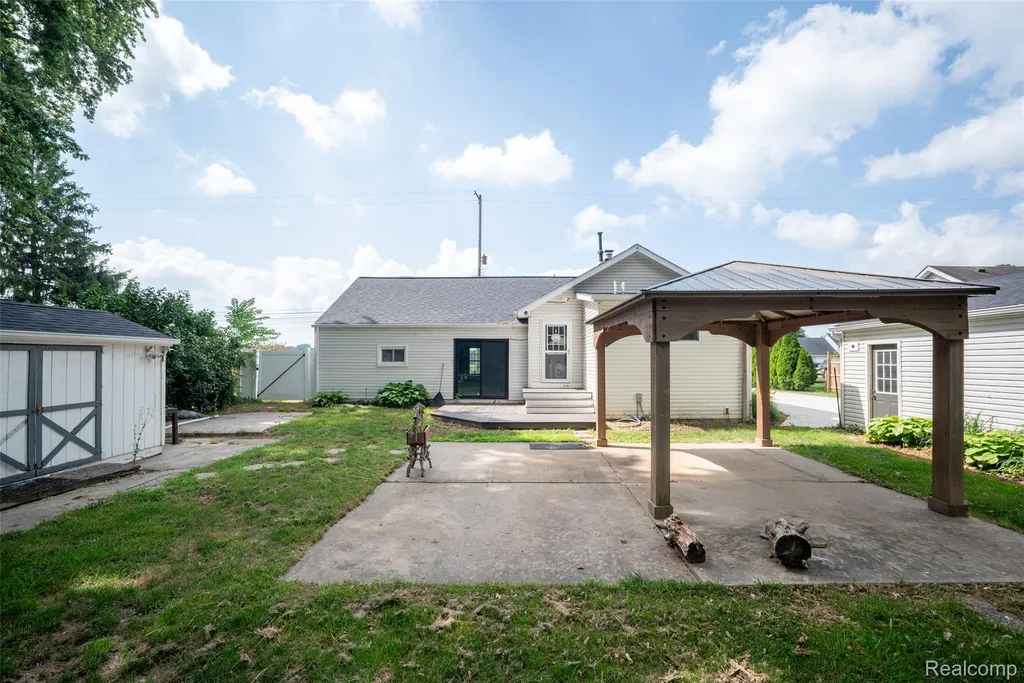 354 W Erie Road Bedford Township MI 48182
