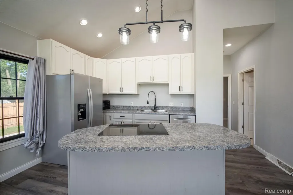 354 W Erie Road Bedford Township MI 48182