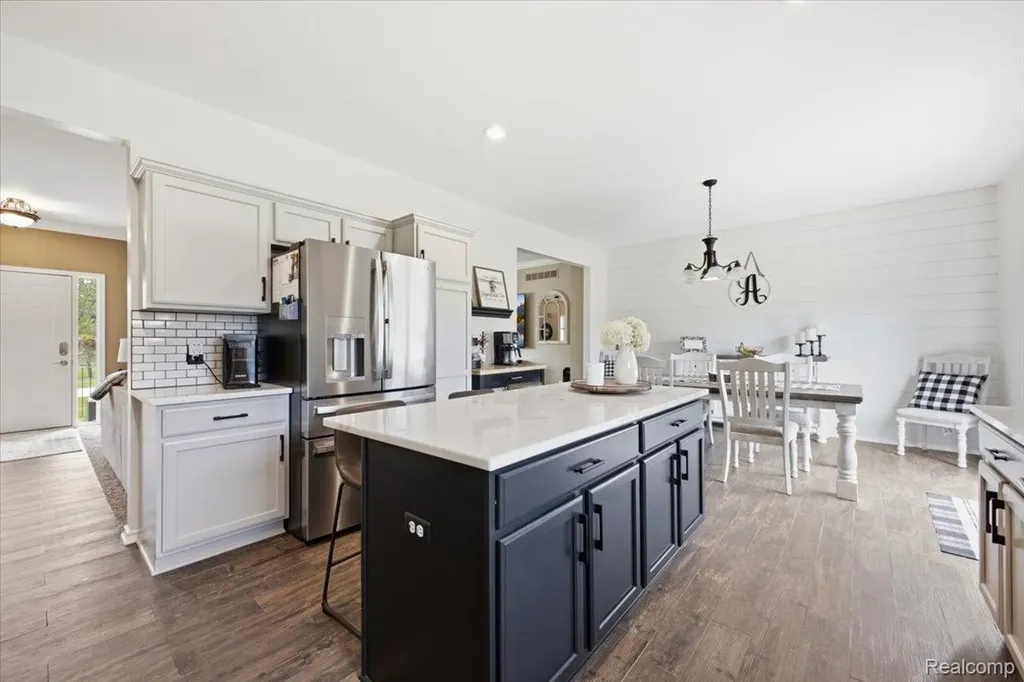 7747 W Pearson Shelby Charter Township MI 48316