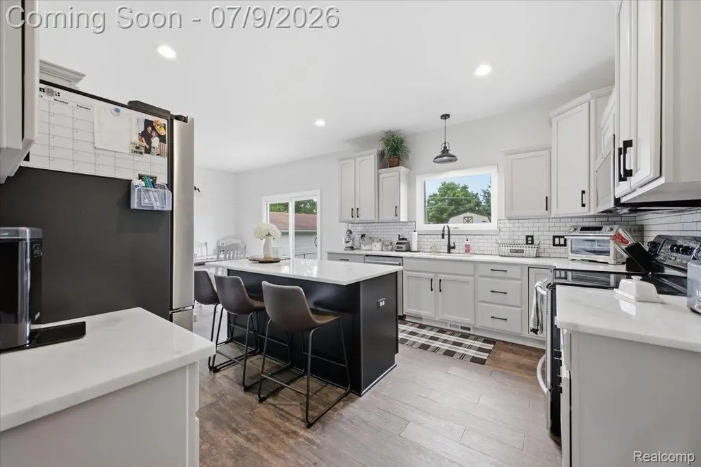 7747 W Pearson Shelby Charter Township MI 48316