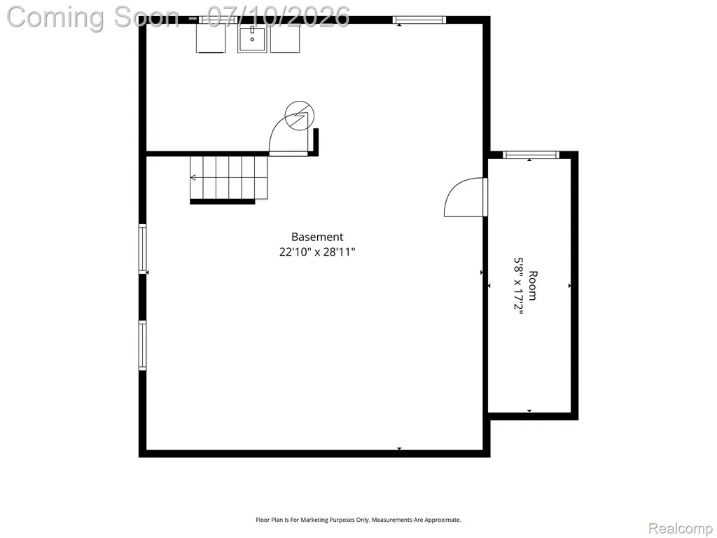 33711 Mulvey Road Fraser City MI 48026