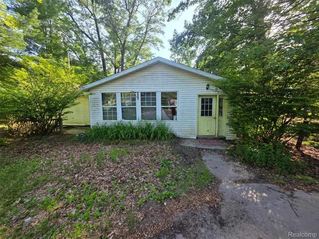 5420 Randy Drive Mills Township MI 48756