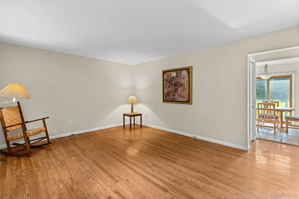 1715 N Oxford Road Oxford Charter Township MI 48371