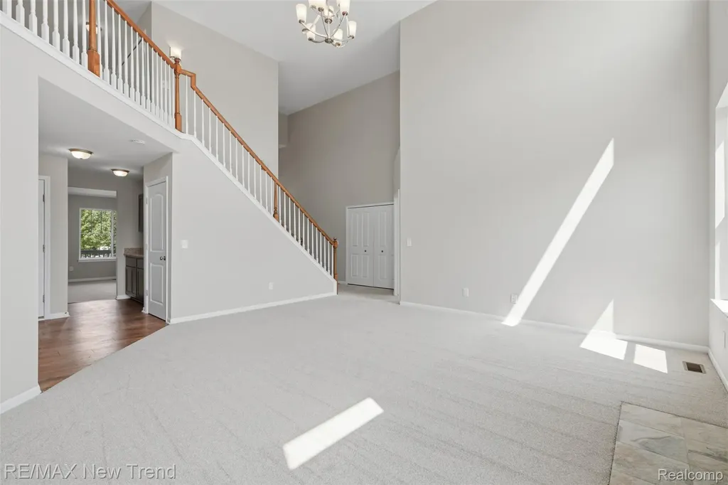 7301 Village Park Drive Independence Charter Township MI 48346