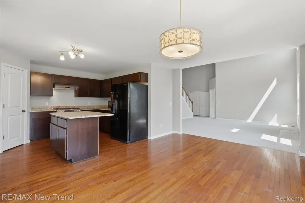 7301 Village Park Drive Independence Charter Township MI 48346