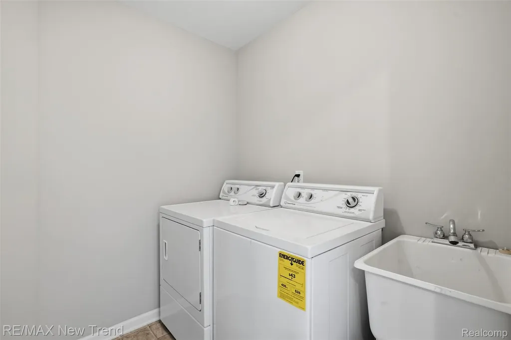 7301 Village Park Drive Independence Charter Township MI 48346