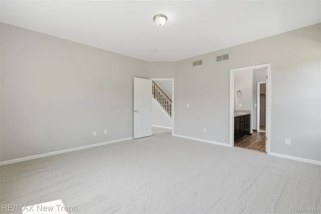 7301 Village Park Drive Independence Charter Township MI 48346
