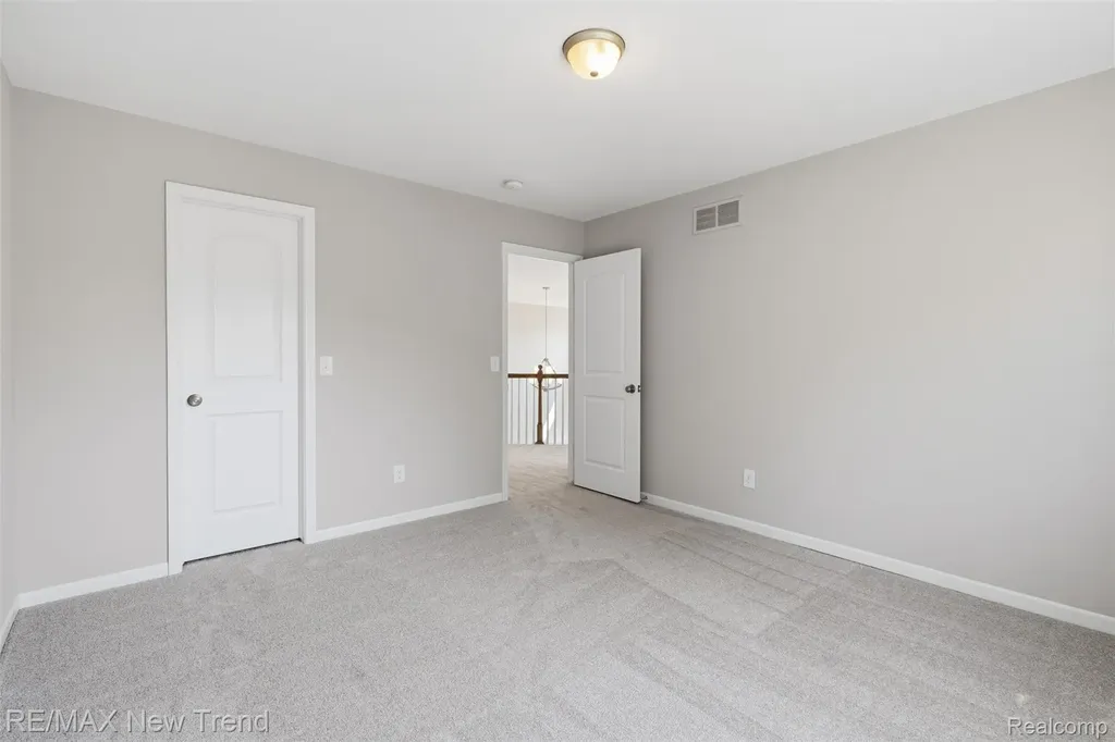 7301 Village Park Drive Independence Charter Township MI 48346
