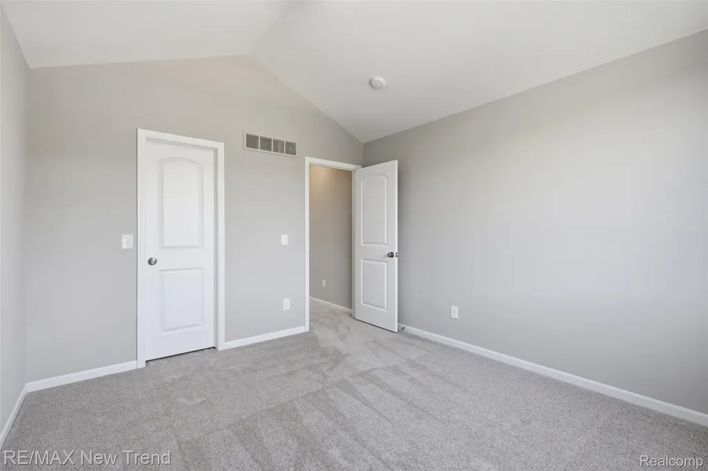 7301 Village Park Drive Independence Charter Township MI 48346