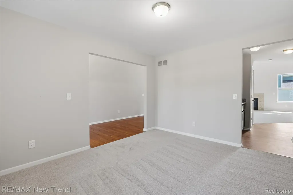 7301 Village Park Drive Independence Charter Township MI 48346