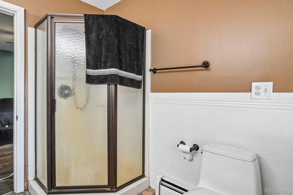 7286 Ormond Road Springfield Charter Township MI 48350