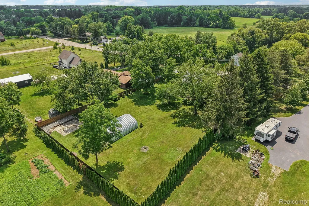 7286 Ormond Road Springfield Charter Township MI 48350