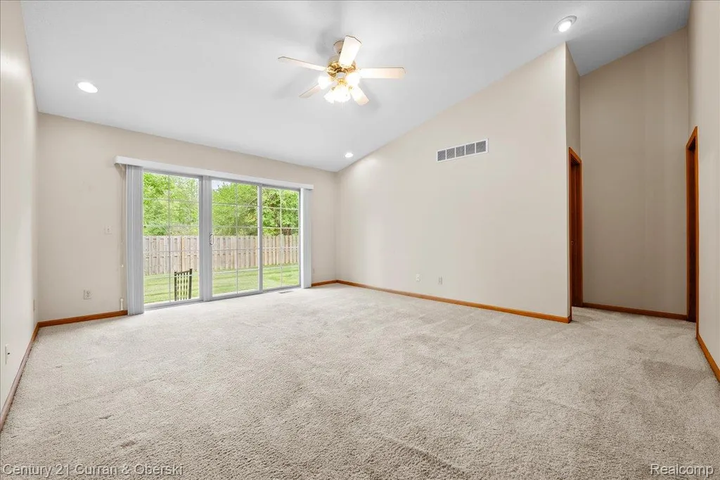 1620 Tony Court Frenchtown Township MI 48162