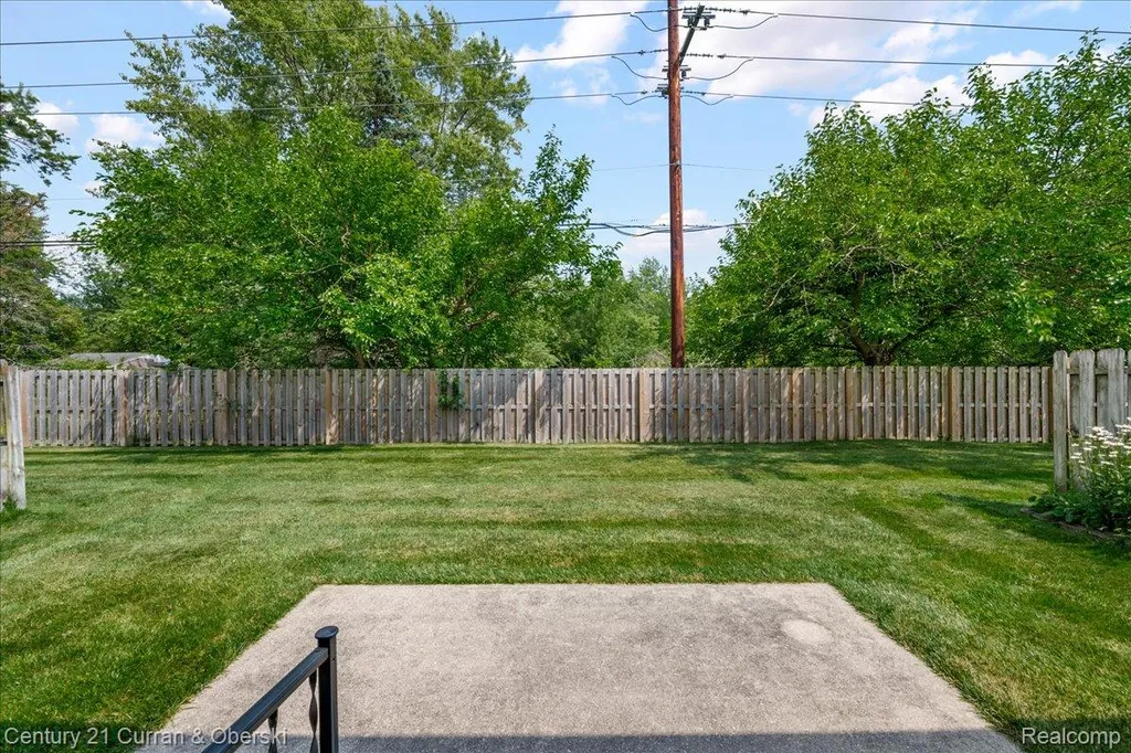 1620 Tony Court Frenchtown Township MI 48162