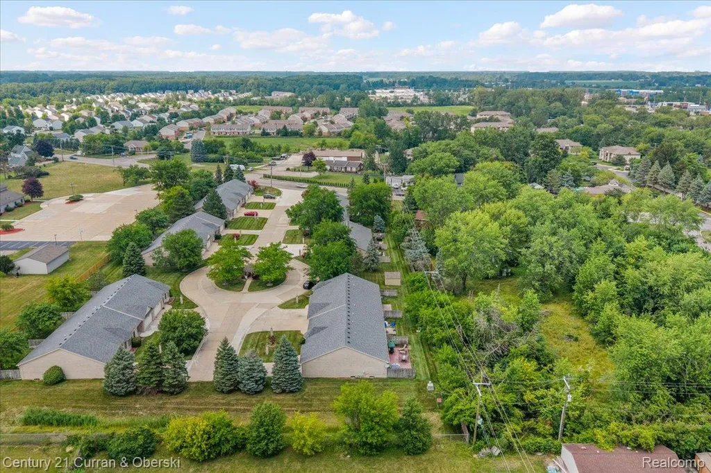 1620 Tony Court Frenchtown Township MI 48162