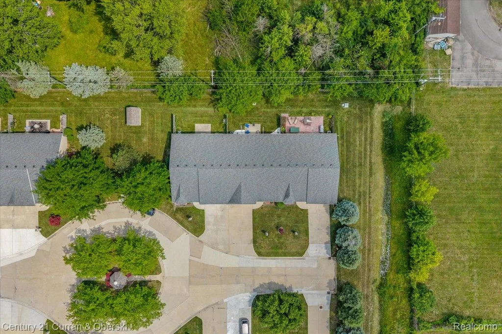 1620 Tony Court Frenchtown Township MI 48162