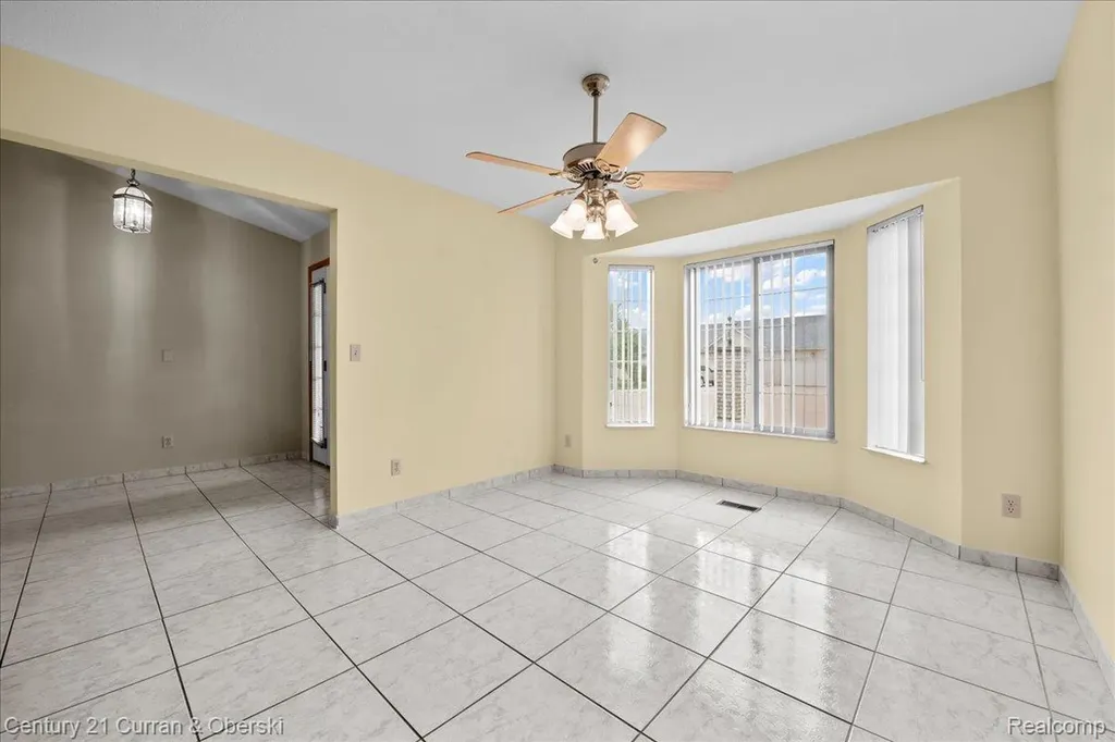 1620 Tony Court Frenchtown Township MI 48162