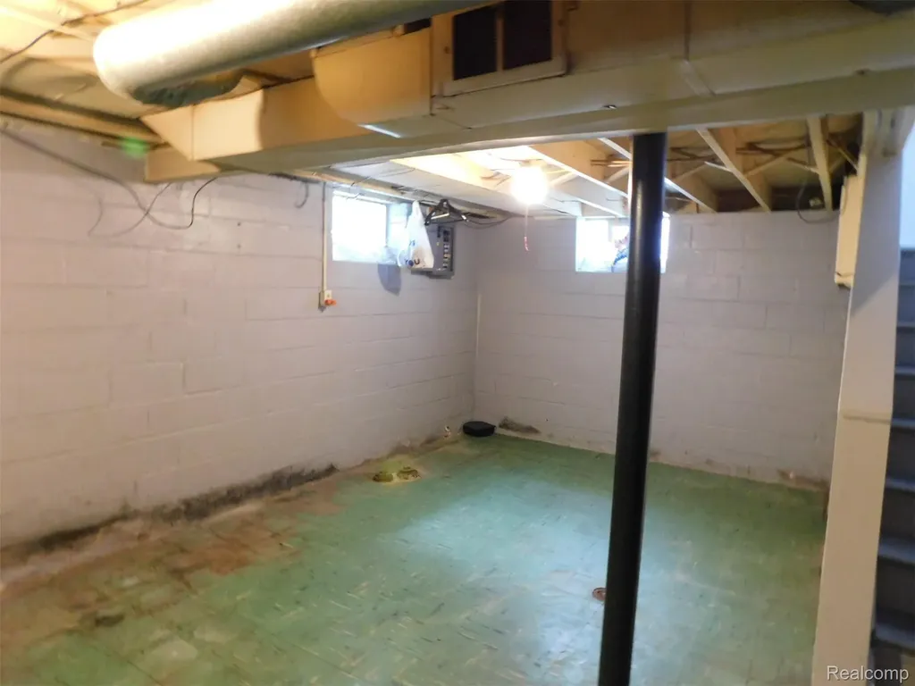 8260 Hartwell Street Detroit City MI 48228