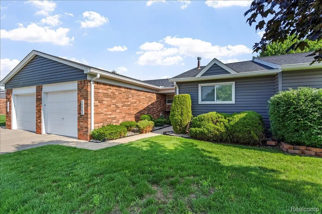 14063 Bery Drive Sterling Heights City MI 48312