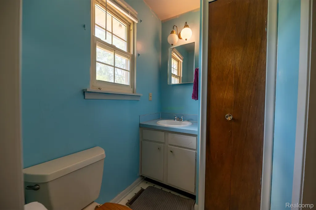 3276 Hammerberg Road Flint Charter Township MI 48507