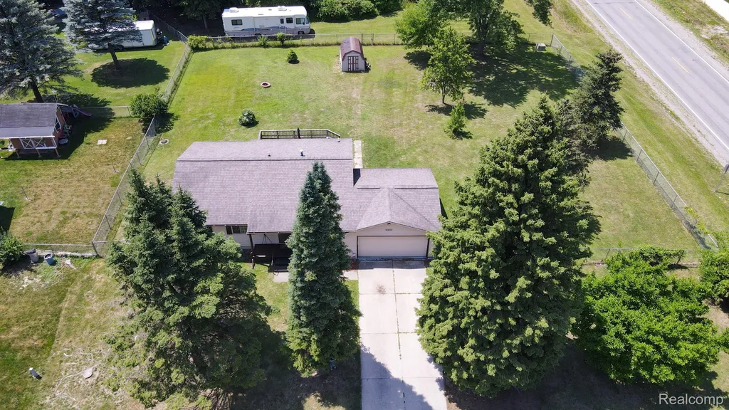 3276 Hammerberg Road Flint Charter Township MI 48507
