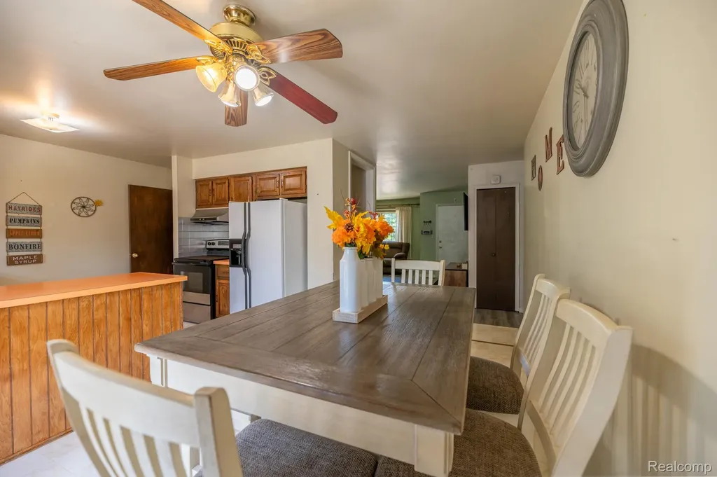 3276 Hammerberg Road Flint Charter Township MI 48507