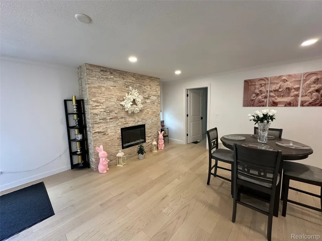 7726 Lake Street Alanson Village MI 49706