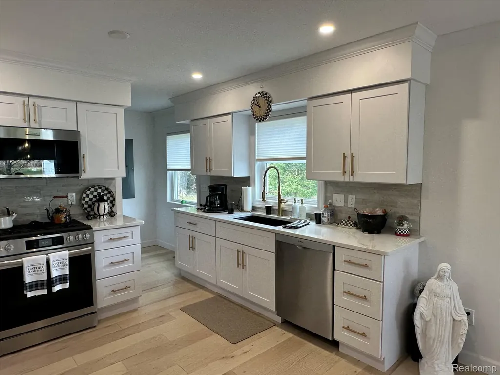 7726 Lake Street Alanson Village MI 49706