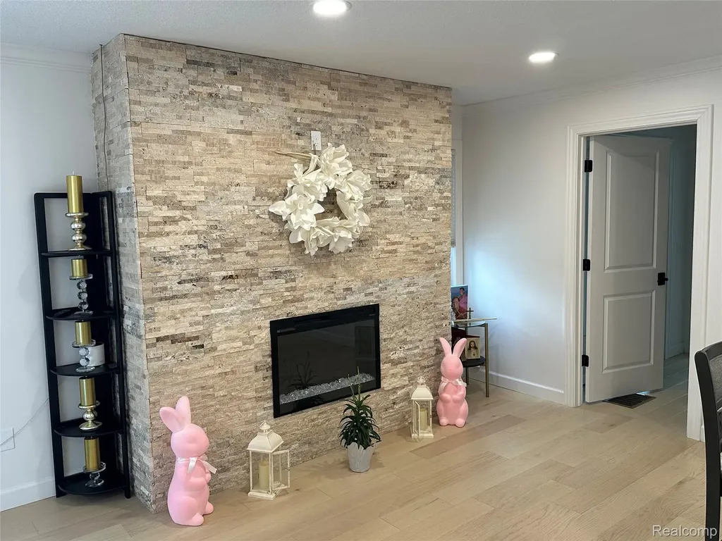 7726 Lake Street Alanson Village MI 49706