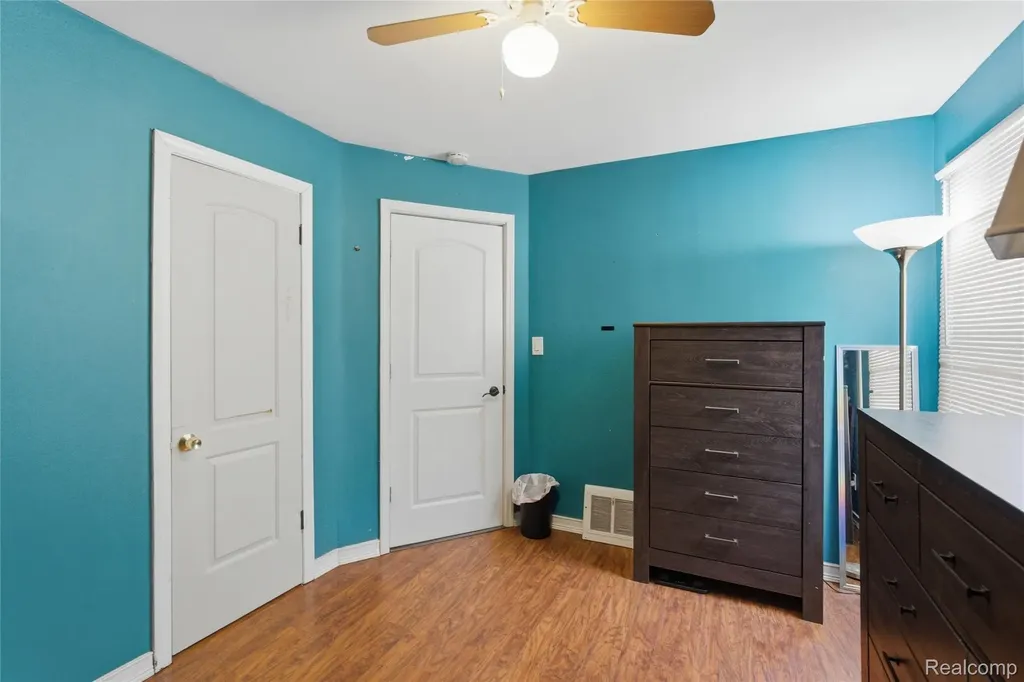 20522 Tracey Street Detroit City MI 48235
