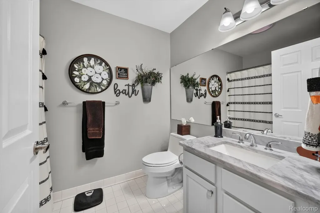 10301 Golfside Drive Grand Blanc Charter Township MI 48439