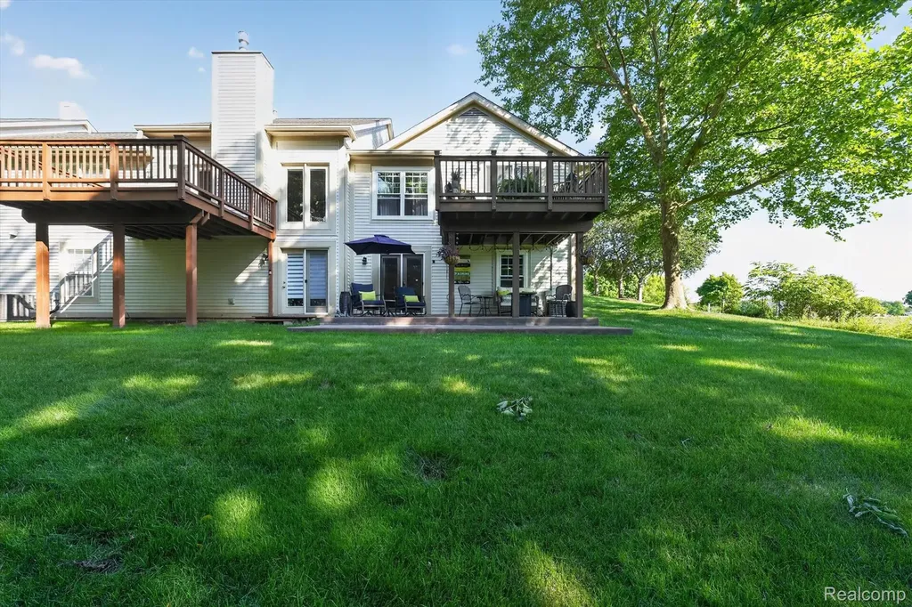 10301 Golfside Drive Grand Blanc Charter Township MI 48439
