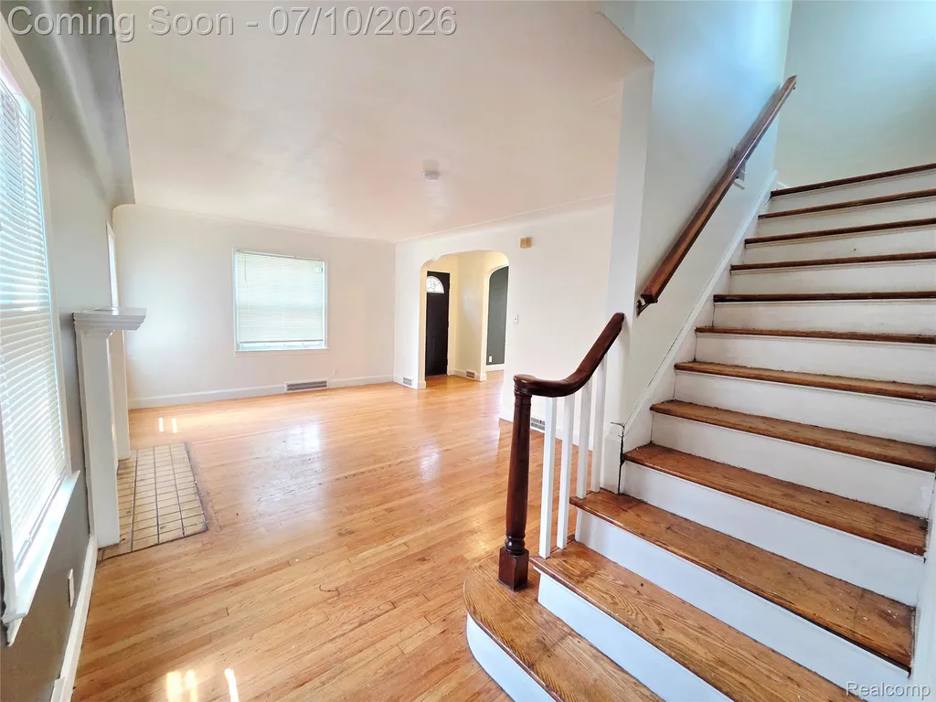 15454 Gilchrist Street Detroit City MI 48227