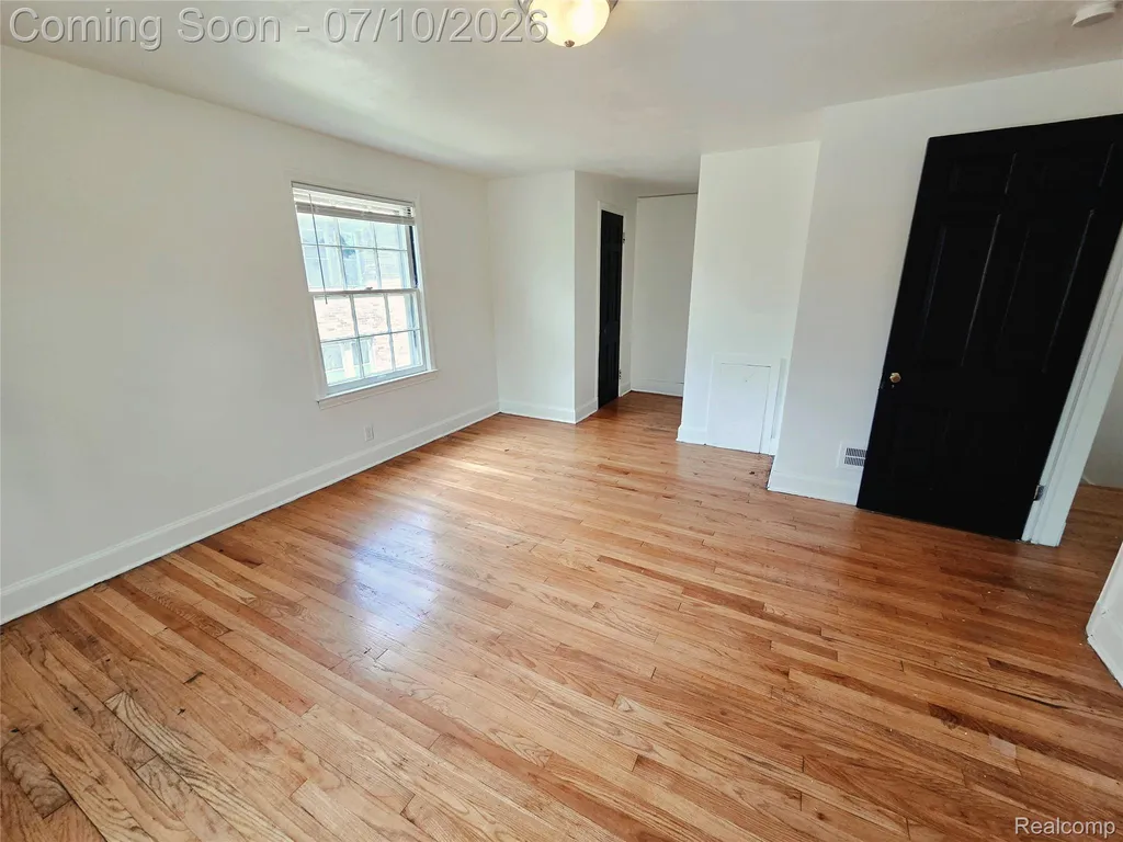 15454 Gilchrist Street Detroit City MI 48227