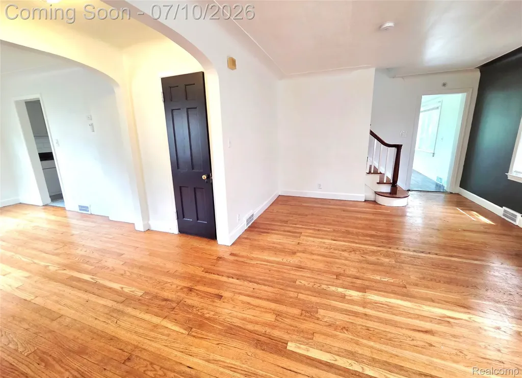 15454 Gilchrist Street Detroit City MI 48227