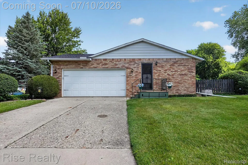10376 Ataberry Drive Vienna Charter Township MI 48420