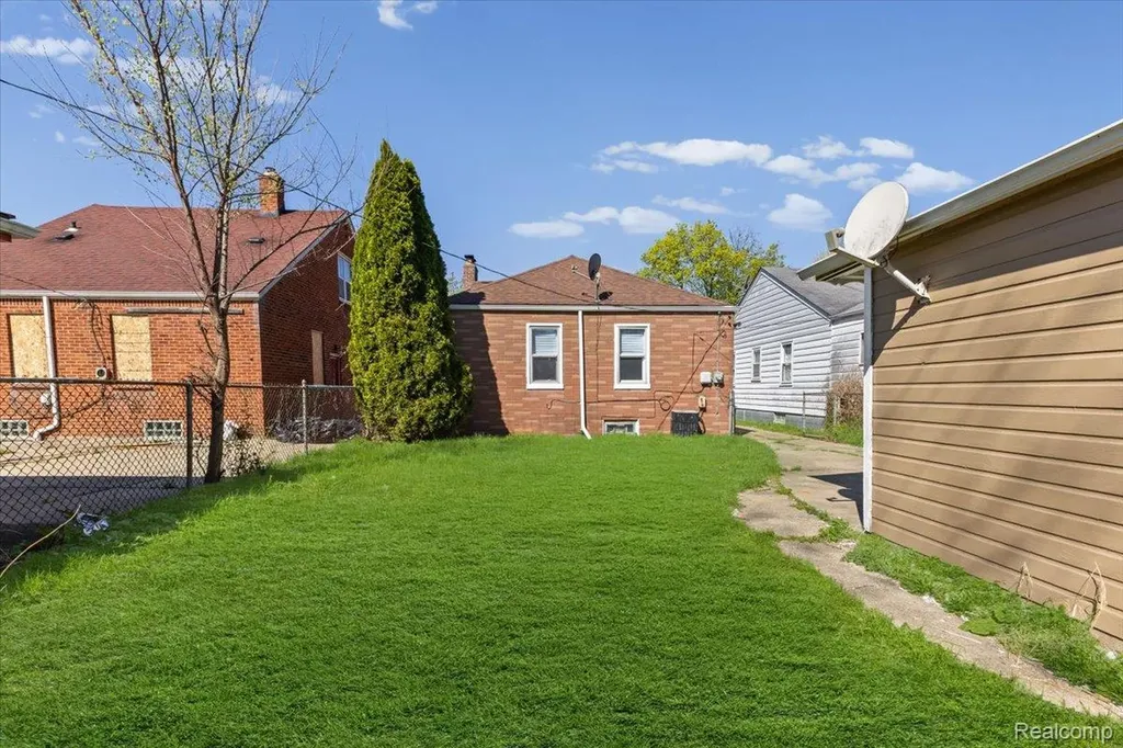 18946 Beland Street Detroit City MI 48234