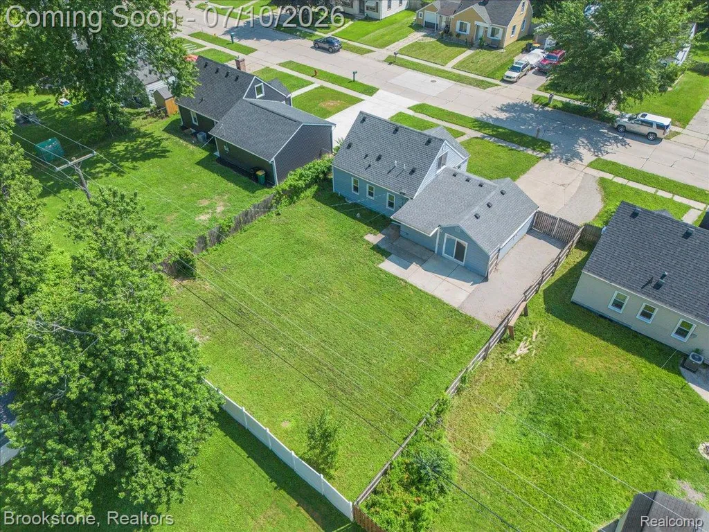 21905 Tulane Avenue Farmington Hills City MI 48336