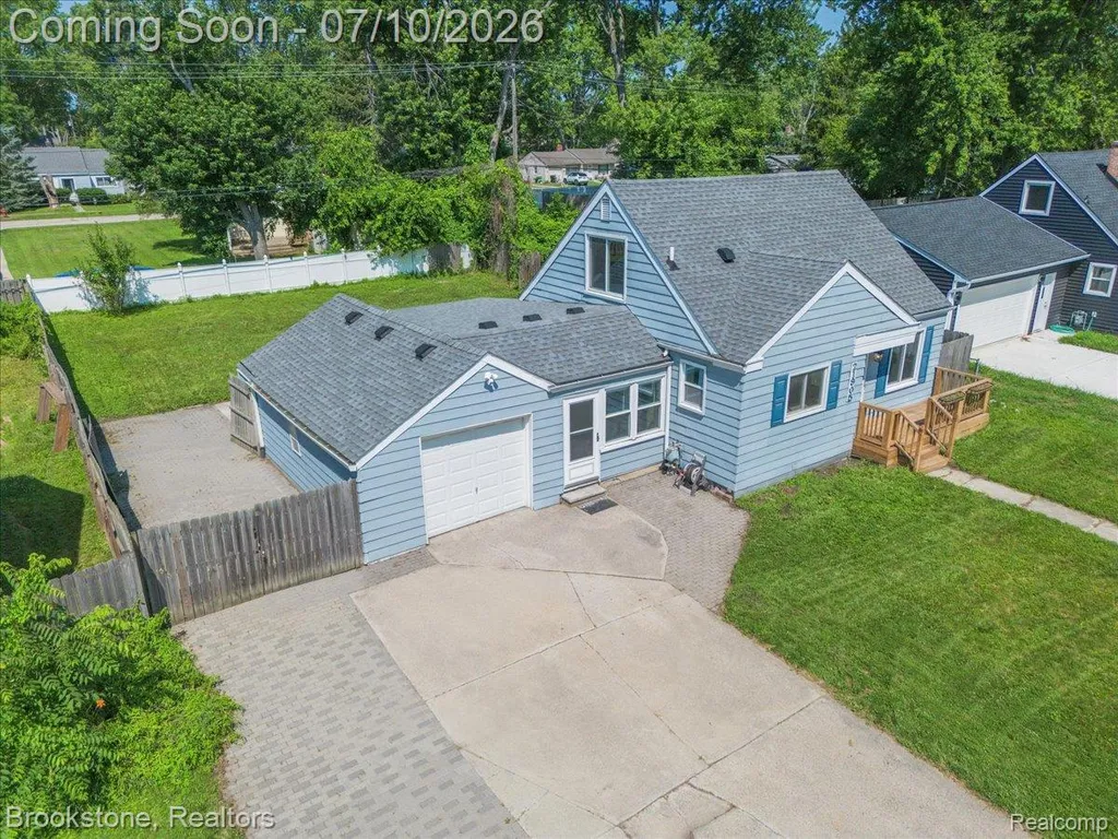 21905 Tulane Avenue Farmington Hills City MI 48336