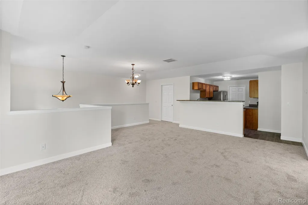 4163 Hampton Ridge Boulevard Genoa Township MI 48843