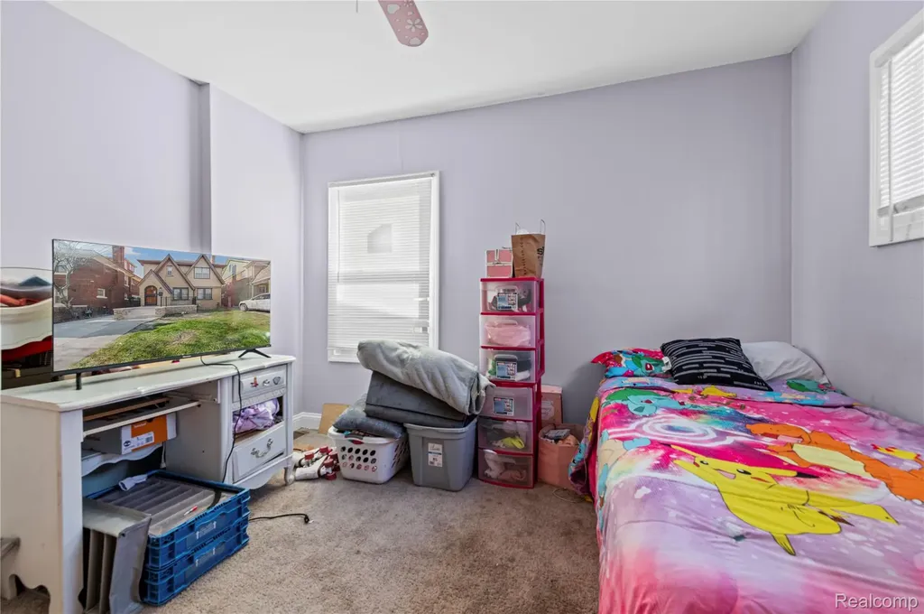 3230 Leslie Street Detroit City MI 48238