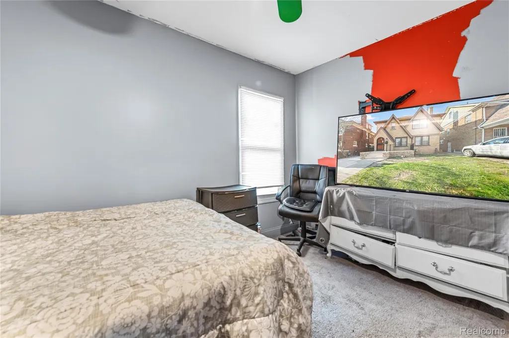 3230 Leslie Street Detroit City MI 48238