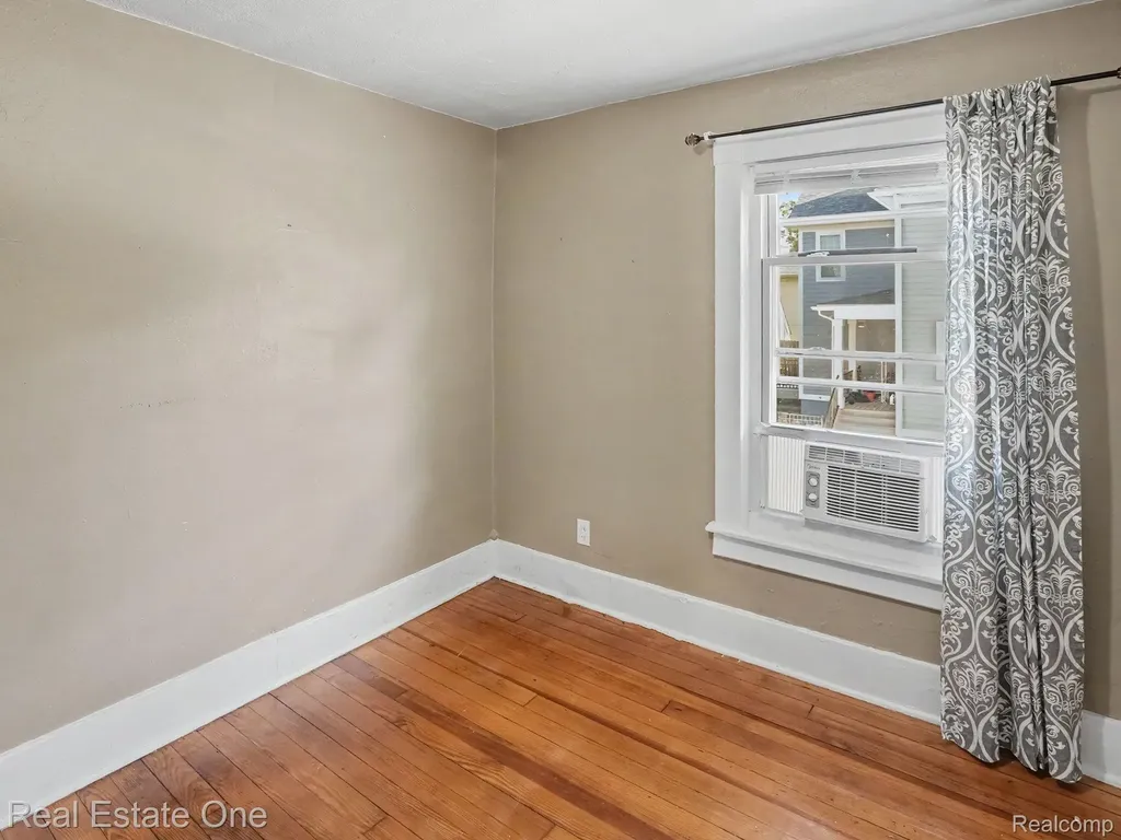 203 N 7th Street Ann Arbor City MI 48103