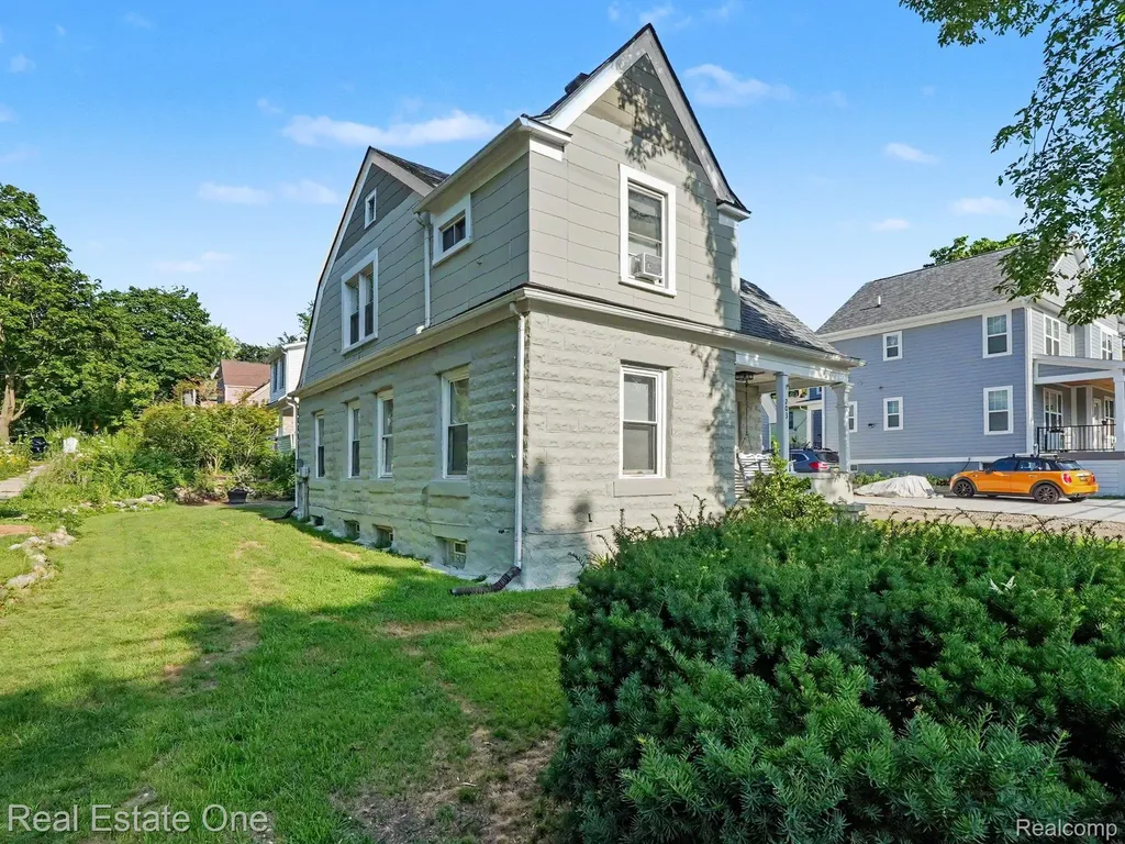 203 N 7th Street Ann Arbor City MI 48103