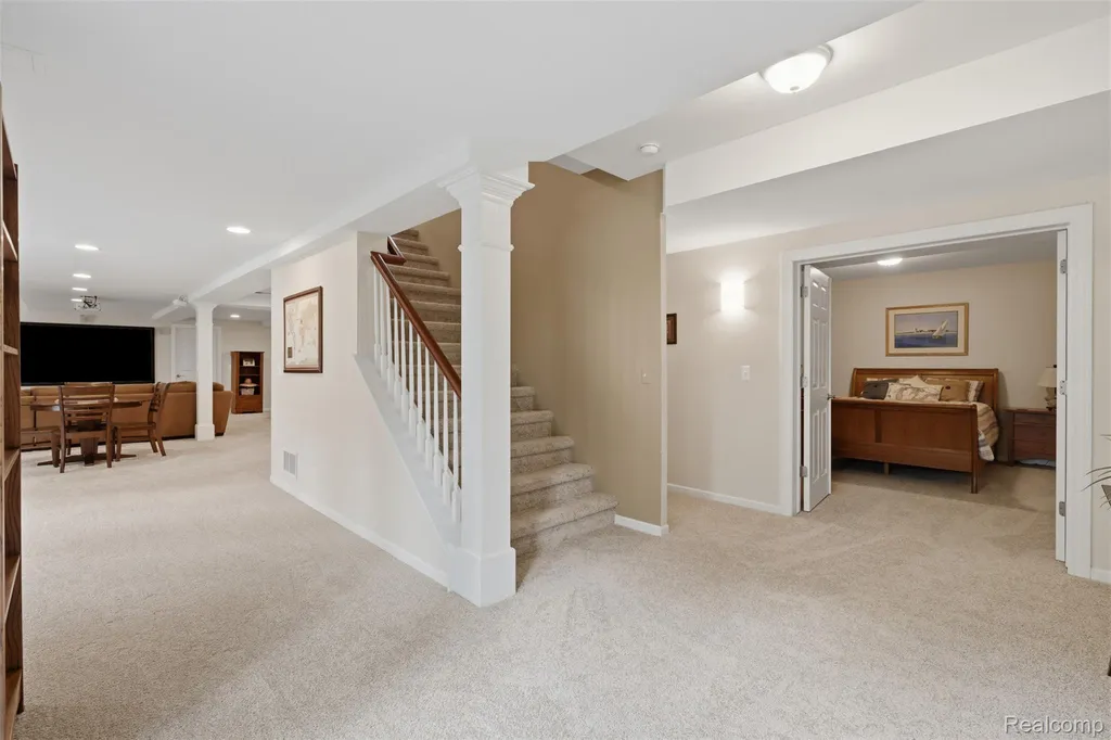 5110 Kitson Lane West Bloomfield Charter Township MI 48324